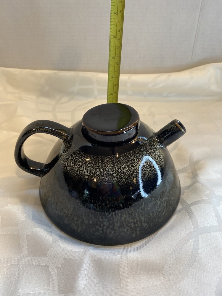 Tannex Stoneware Inca Round Teapot