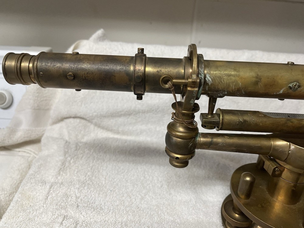 ANTIQUE DUMPY (WYE) TRANSIT /LEVEL SIGNED BY JAMES W. QUEEN