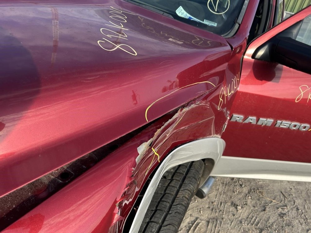 RAM1500 2012 Jack 104924803