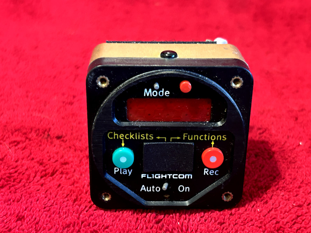 FLIGHTCOM DVR 300i-XT DIGITAL VOICE RECORDER