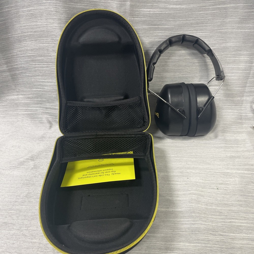 Browning Adjustable Ear Muffs With TradeSmart Case