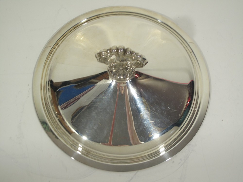 F B Rogers Silverplate 1543 Round Footed Covered Casserole Dish 2 Qt. VTG Pyrex