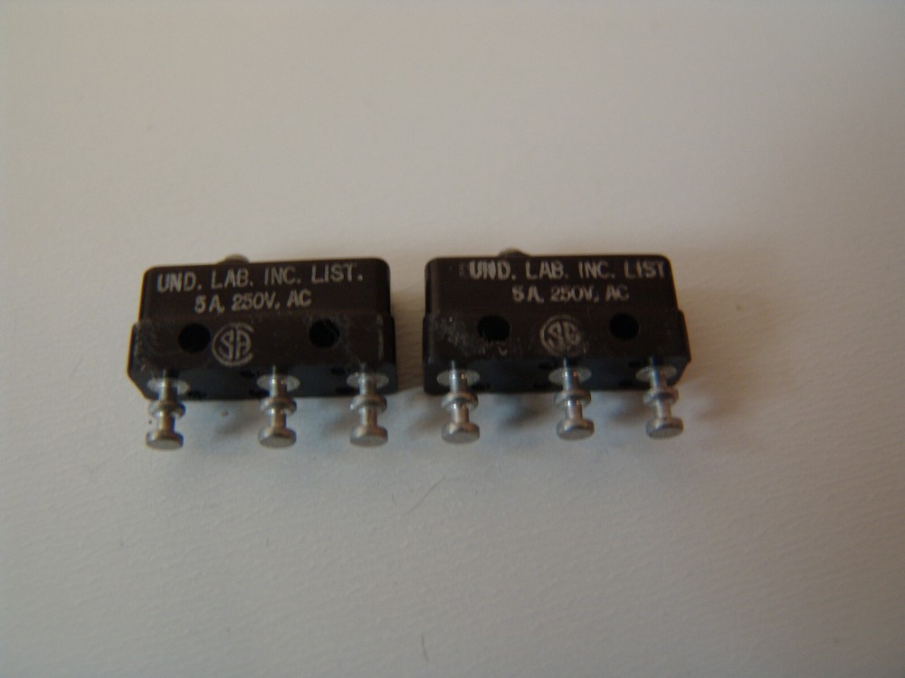 Unimax 2LM-D Micro Switch Snap Action, 5A, 250V, AC