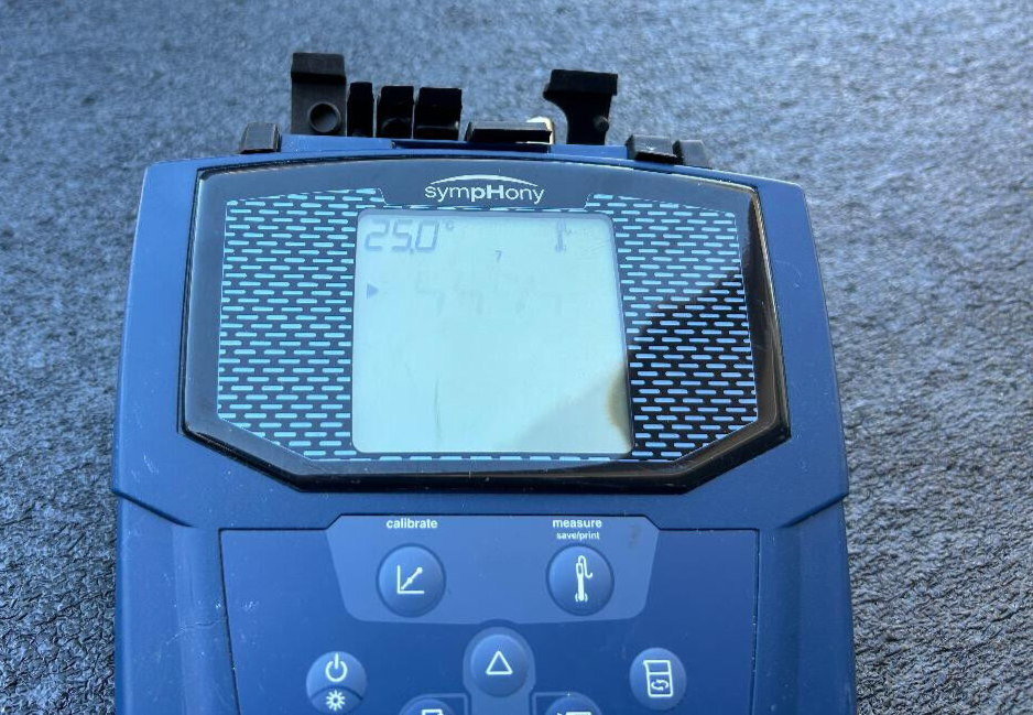 Symphony VWR Ph Meter SB70P