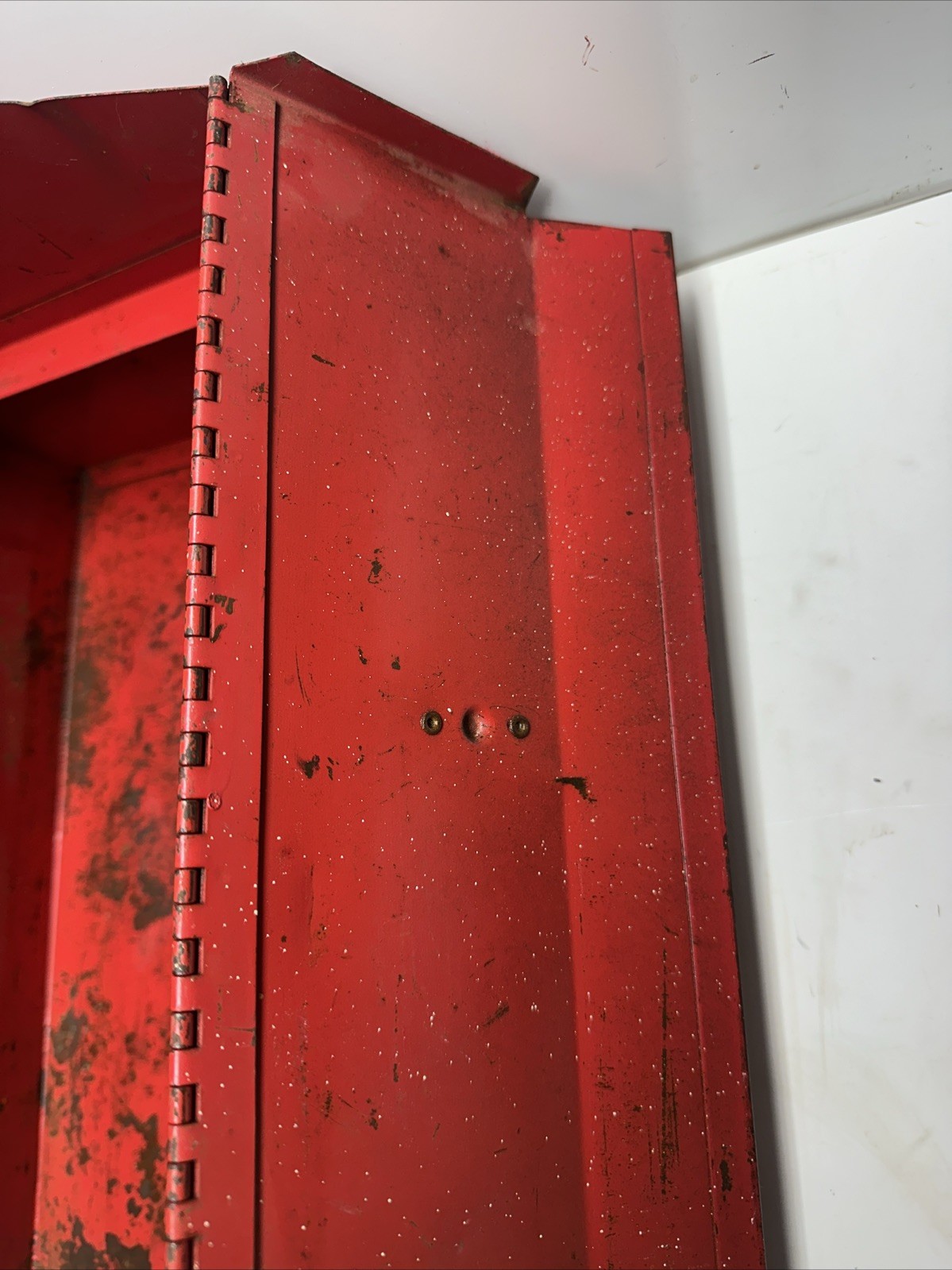 Vintage Metal Tool Box Red with White Road Runner Decal