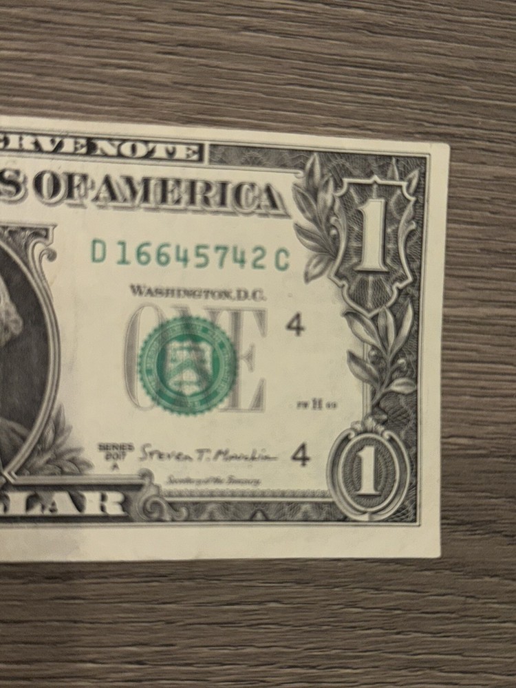 Off Center Misaligned Cut Error 2017A $1 Dollar Bill