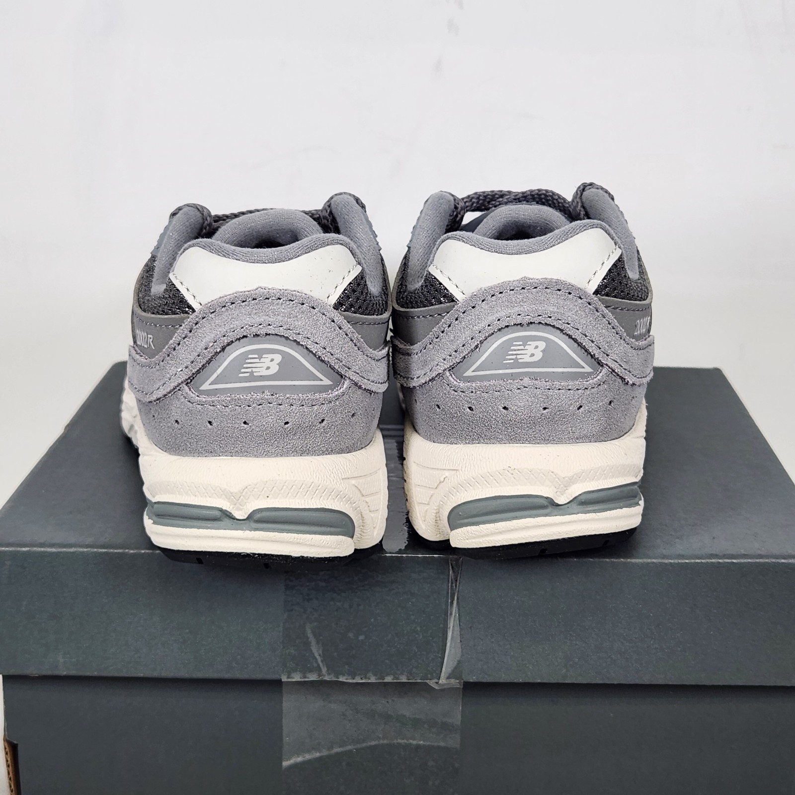 Size 10 Toddler - New Balance 2002 - Steel / Lead - IC2002ST
