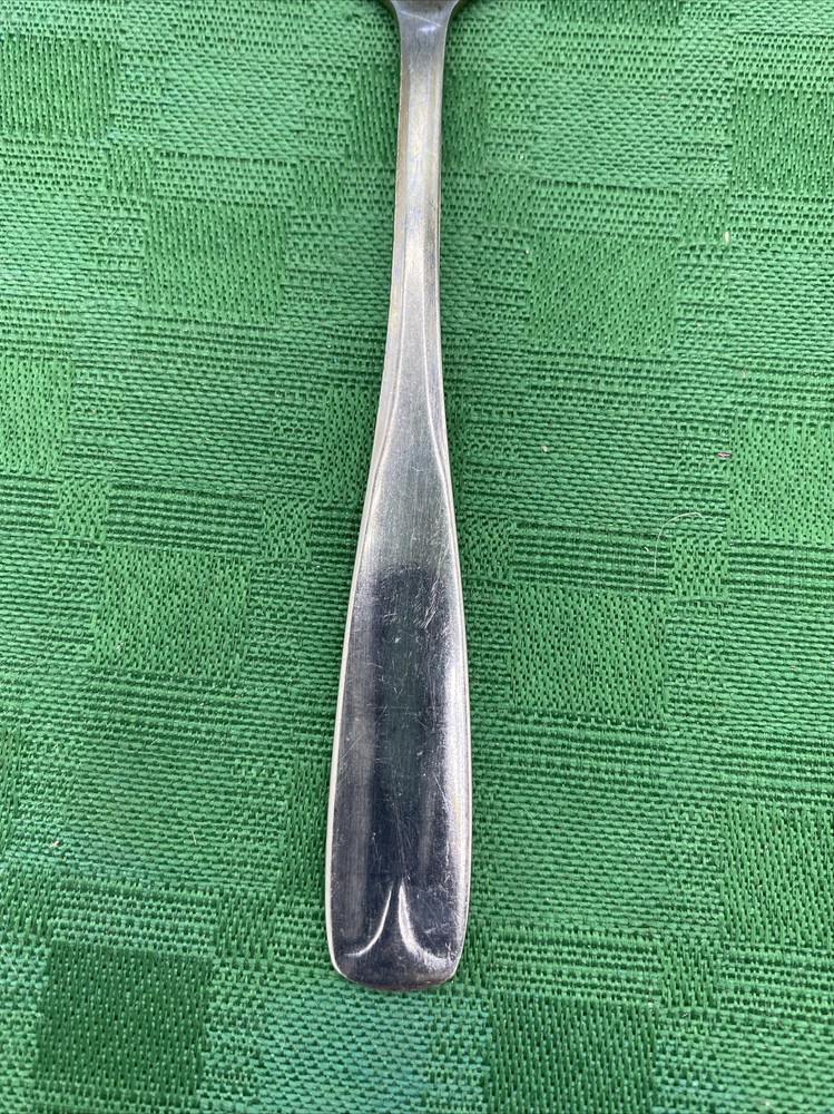 Northland (Oneida) Village Common pattern Dinner Spoon 6”