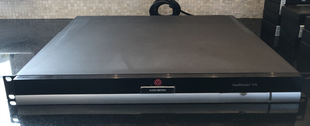 Polycom Sound structure soundstructure C16 perfect working condition