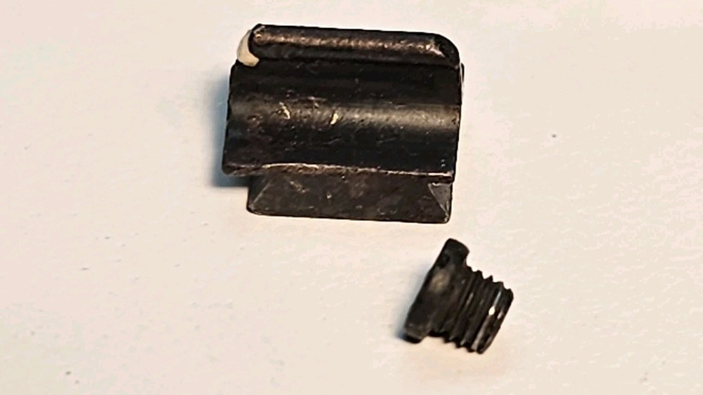 T/C Thompson Center System 1 Inline Muzzleloader Sight Set W/ Screws (A)