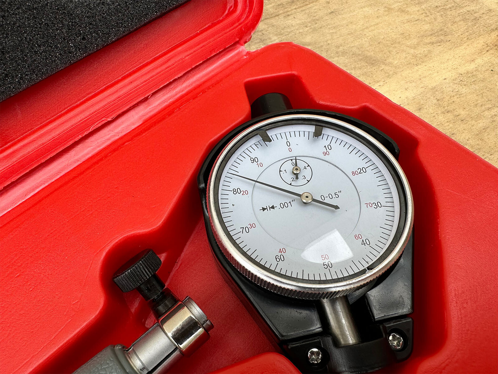 Dial Bore Gauge 0.001" Deep Engine Hole Cylinder Measurement Gage Indicator 2-6"