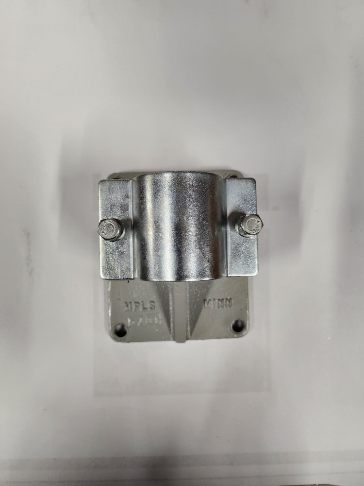 Graco 203987 Wall Mounting Bracket for Pump