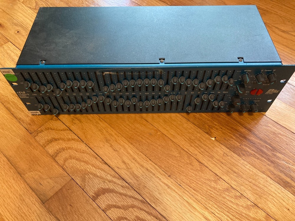 oPal constant Q graphic equalizer FCS 966 (works, some issues)