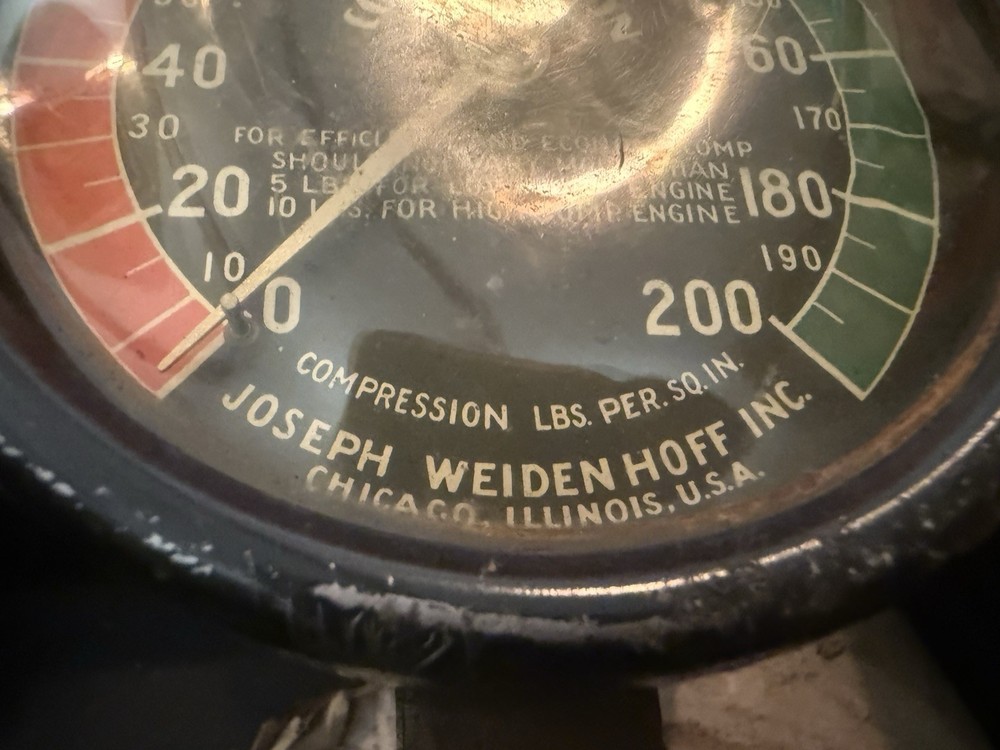 Vintage Weidenhoff Compression Test Gauge Set w Case Auto Tool 200 PSI-Untested
