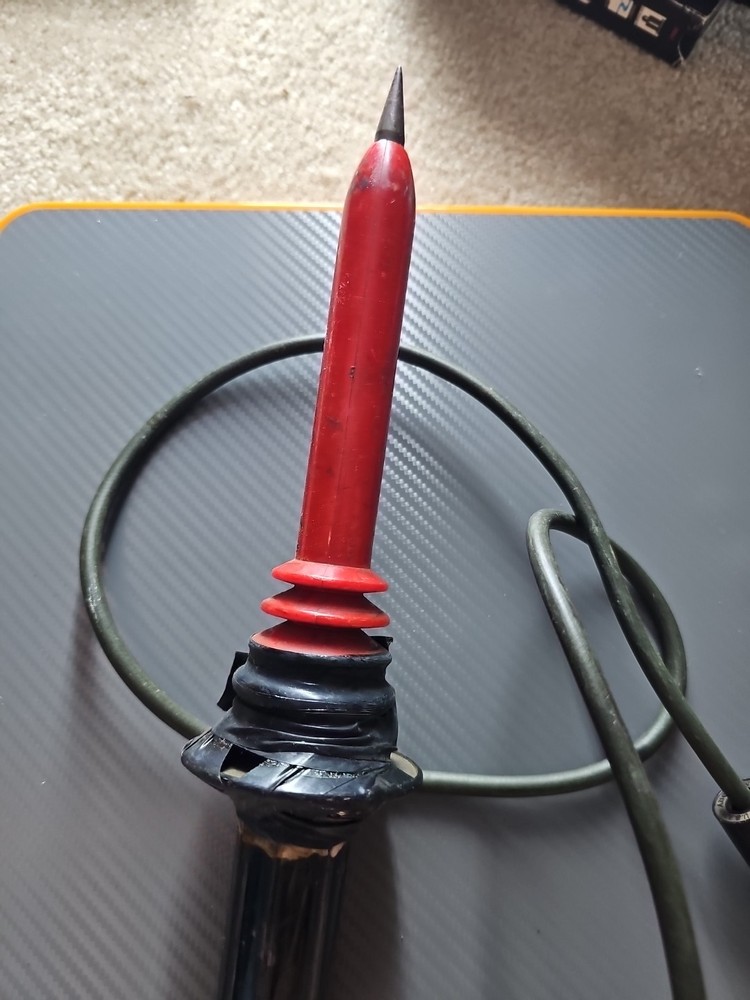 Electronix Express 01HVP40 High Voltage Probe