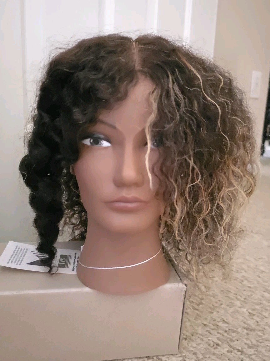 Pivot Point Janet Textured Hair Mannequin Head For Practice Pre-Owned