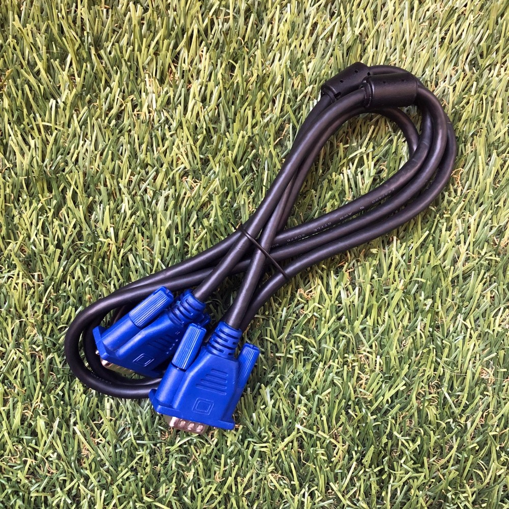 Comlink-II 5 ft Black & Blue 15-pin VGA Cable