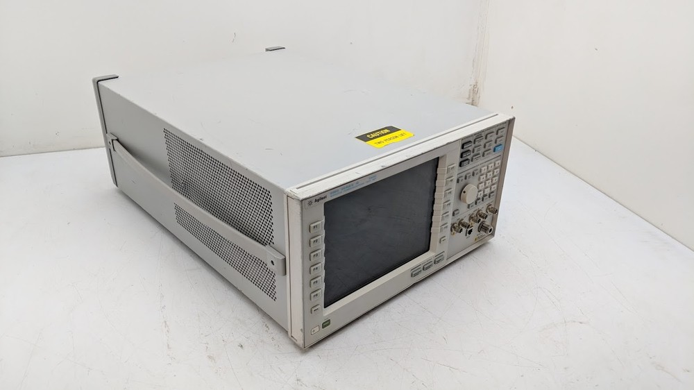 Agilent E5515C 8960 Series 10 Wireless Comm Test Set Pattern Generator 002 003