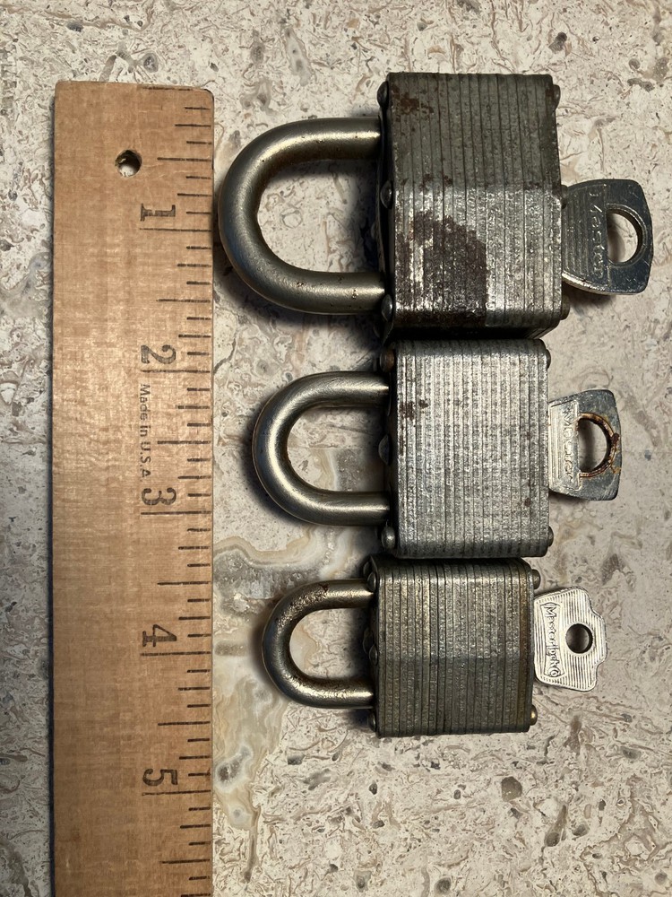 Master Lock Padlocks 3x With 1 key each