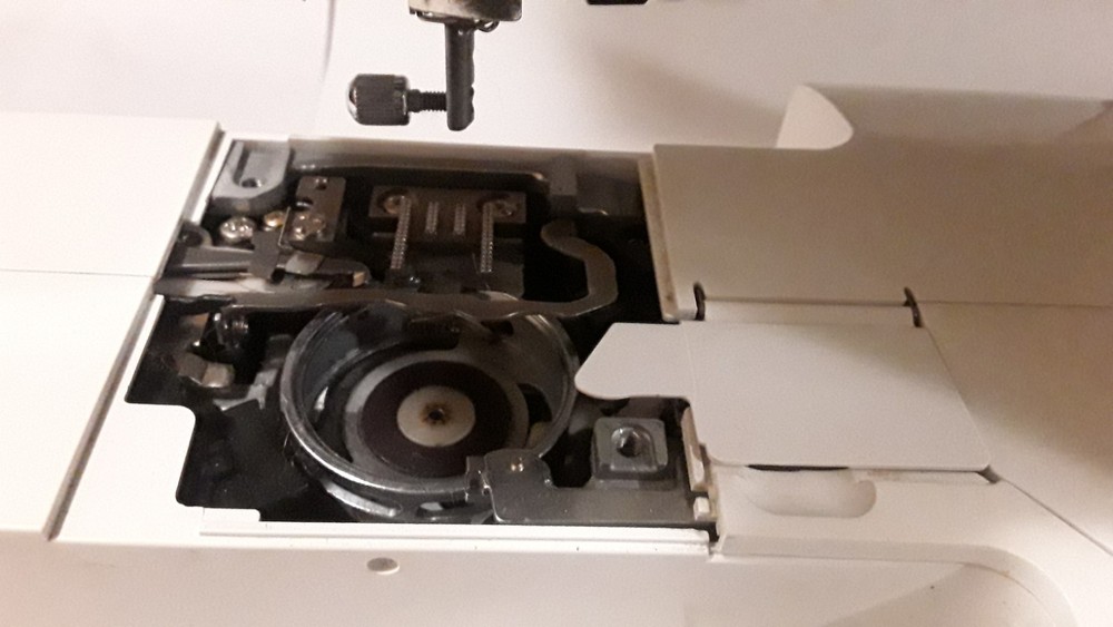 Singer Quantum XL-5000 Computerized Sewing Machine No Embroidery Unit Parts Only