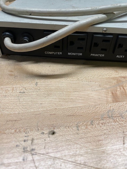 Vintage Computer Power 5 Switch Controller and Surge Suppressor