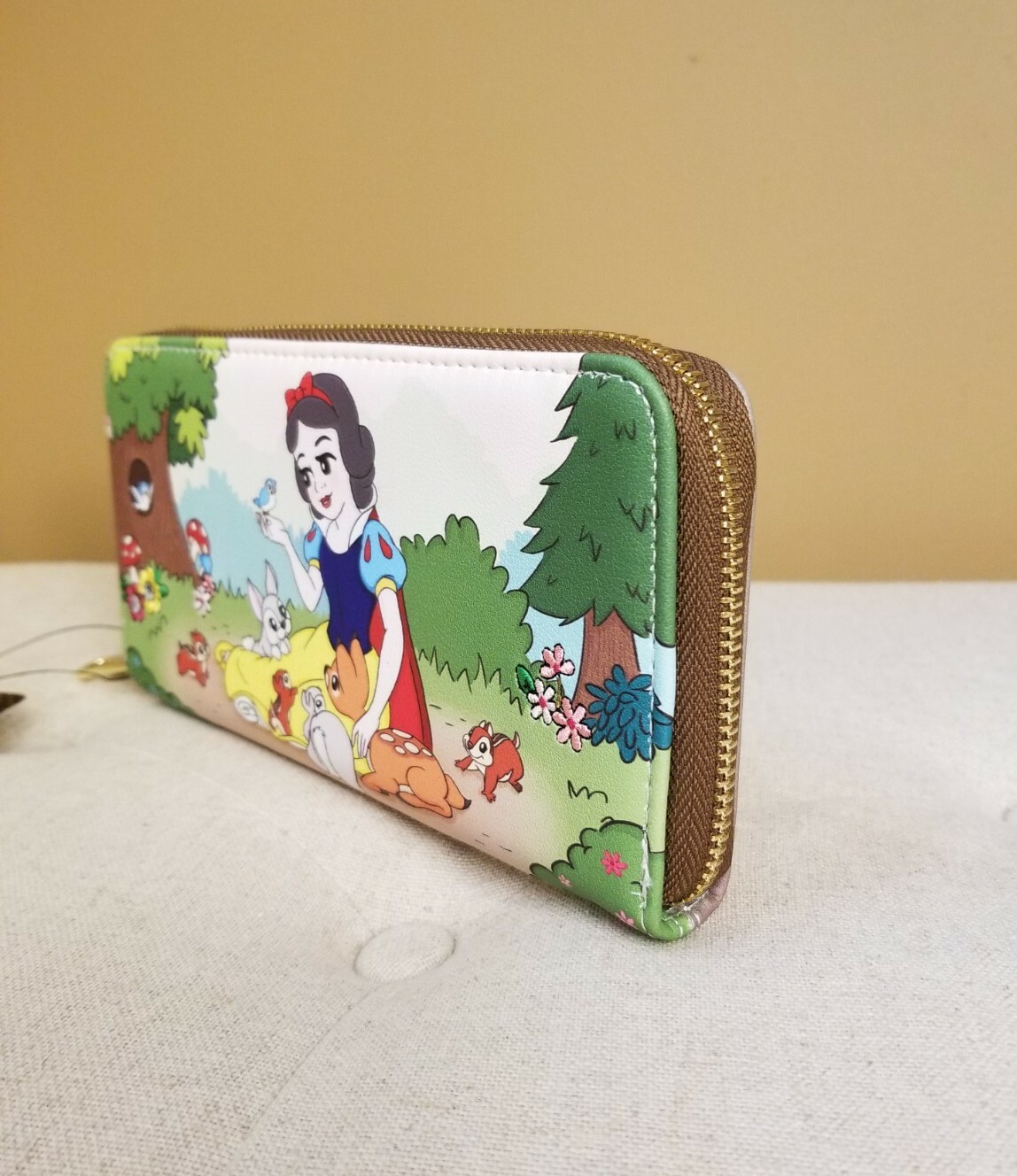 Loungefly Disney Princess Snow White & The Seven Dwarfs Wallet zip around NEW