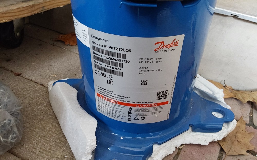DANFOSS HLP072T2LC6 COMPRESSOR