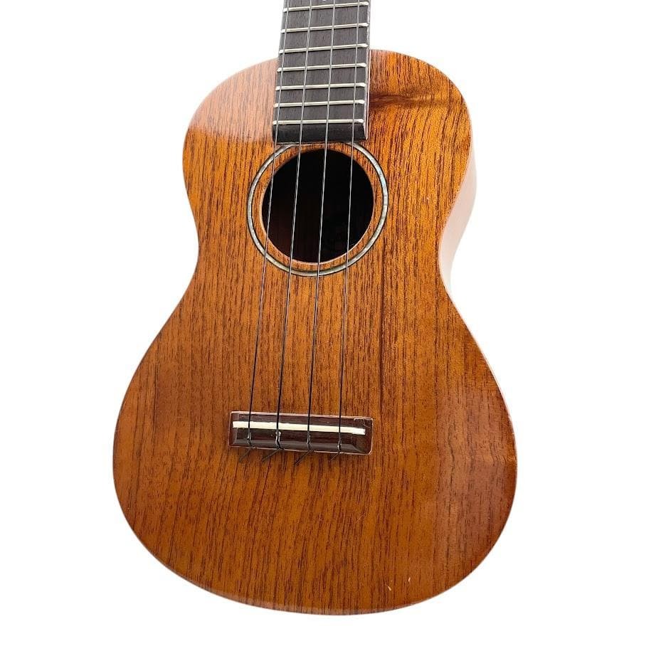 Tangi Soprano Ukulele All solid mahogany with hard case