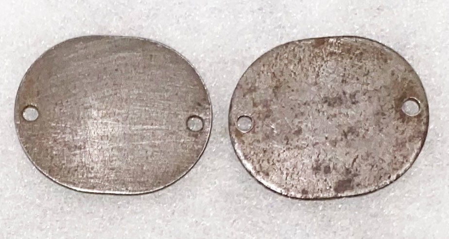 WWII USNR Norman Recker T-42 Dog Tag Set