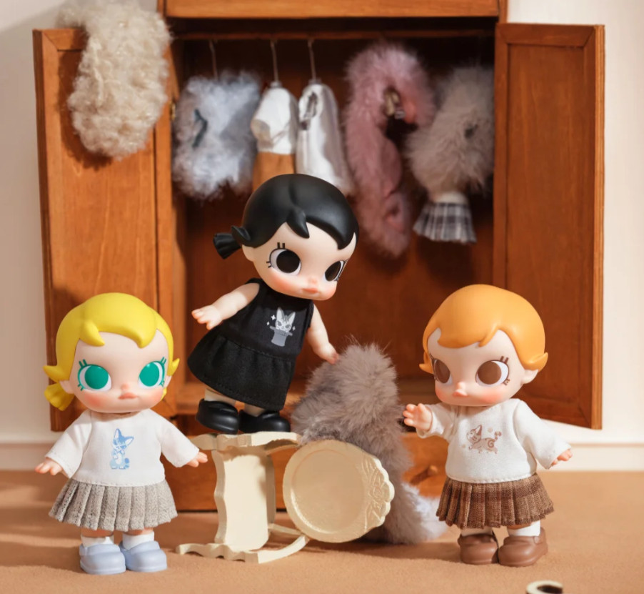 I’m The Cool Kid- Secret Baby Molly Winter Fit Check Series Plush Figure