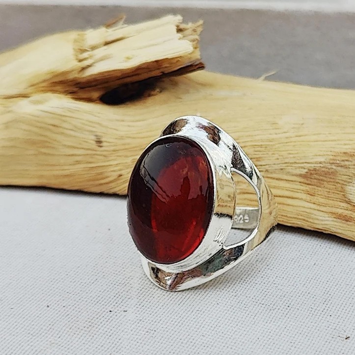 Solid 925 Sterling Silver Natural Red Garnet Oval Gemstone Statement Band Ring