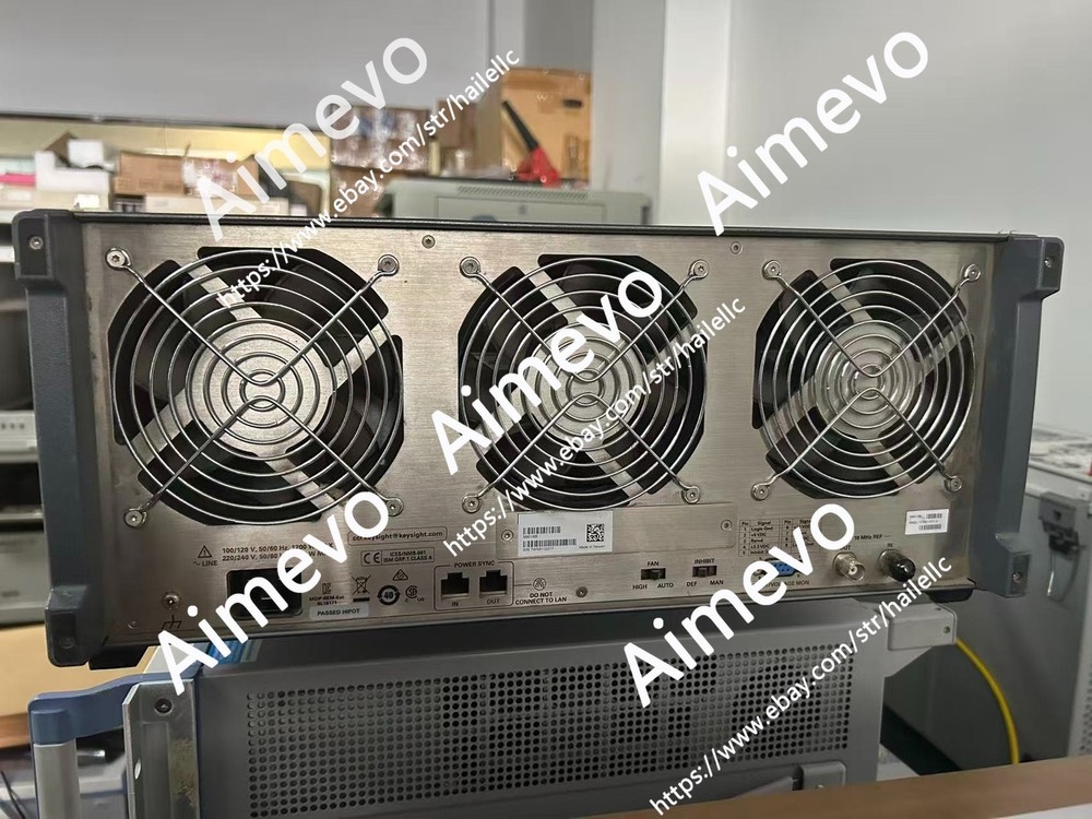 Keysight E6640A EXM Wireless Test Set / Signal Analyzer with 4 modules