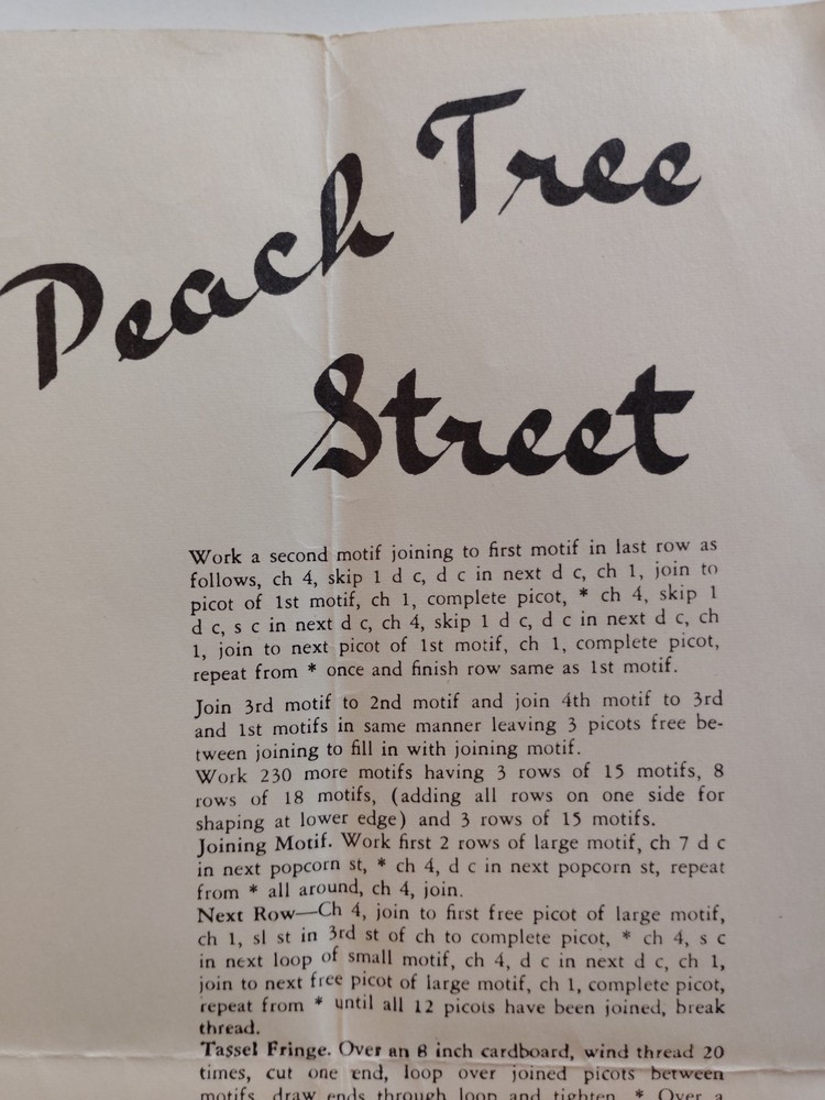 American Thread 3408 Crochet Pattern Leaflet Sheet VTG Peach Tree Bedspread