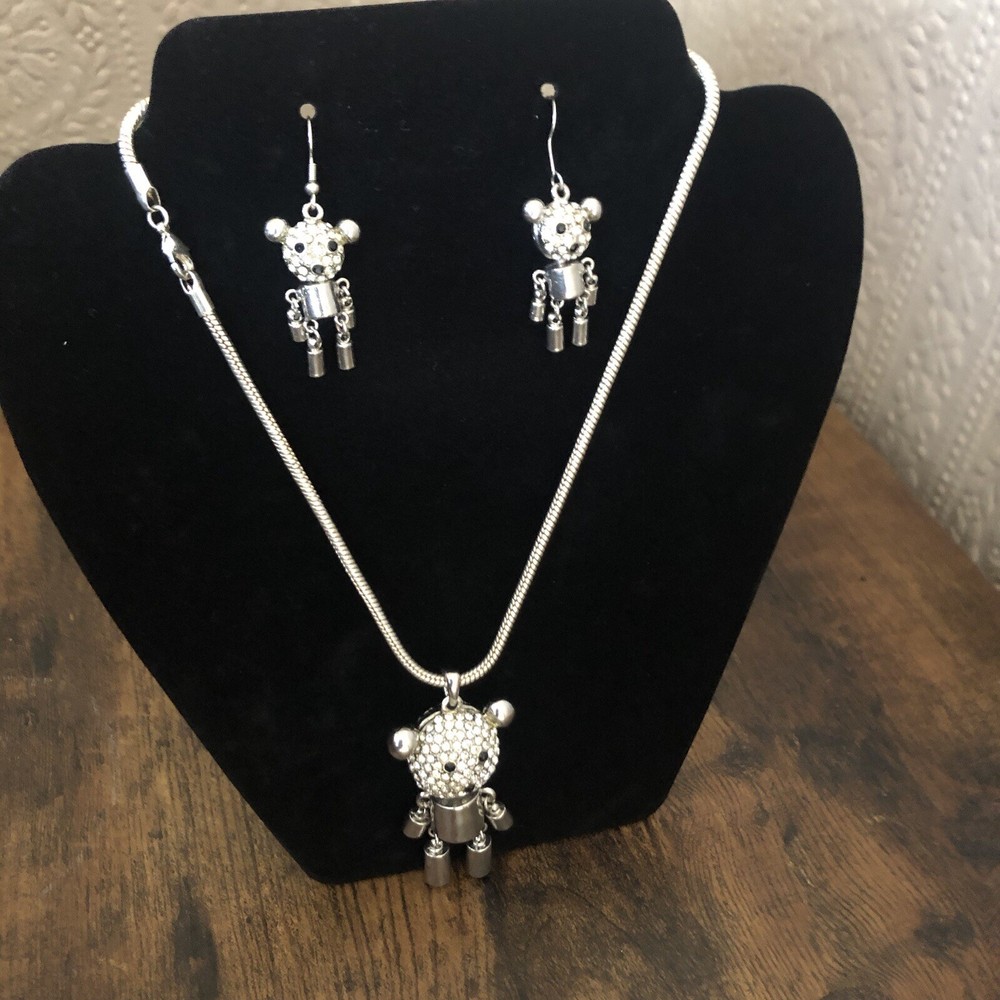 Cute Bear Earrings And Necklace Set