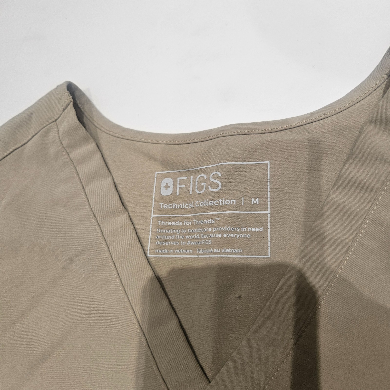 4 sets of Figs Women Catarina Scrubs size medium Lot