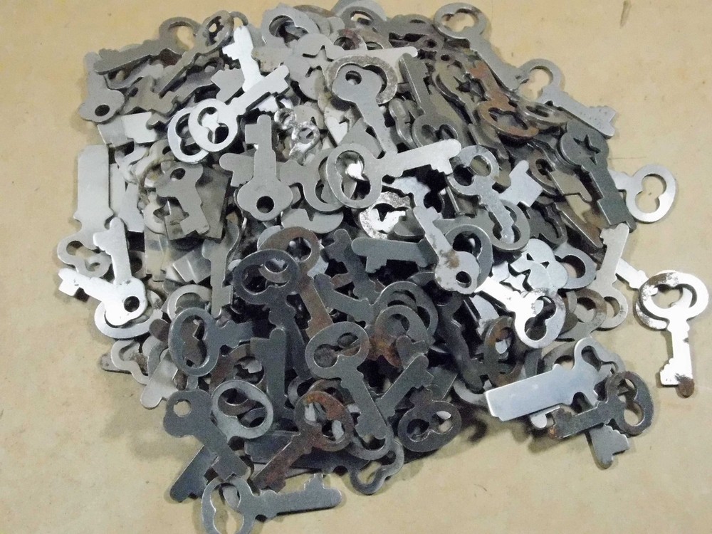 Flat key blanks