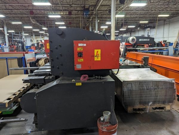 Amada M3060 Power Squaring Shear