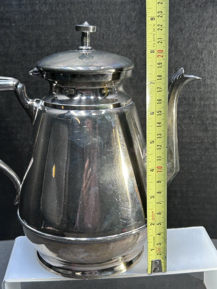 Vtg TeaPot Silver Plated Hinged Lid 9inT 8.5inW