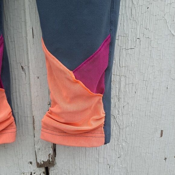 Lot 4 Nike Low Rise Veneer Capris 2.0 Dri-FIT XS Workout Running Athletic Yoga