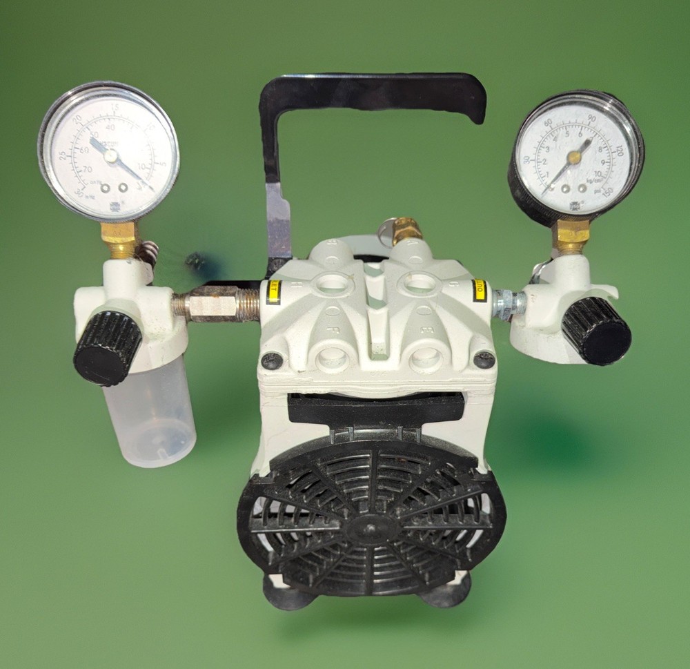 WELCH 2546C-01 Piston Vacuum Pump