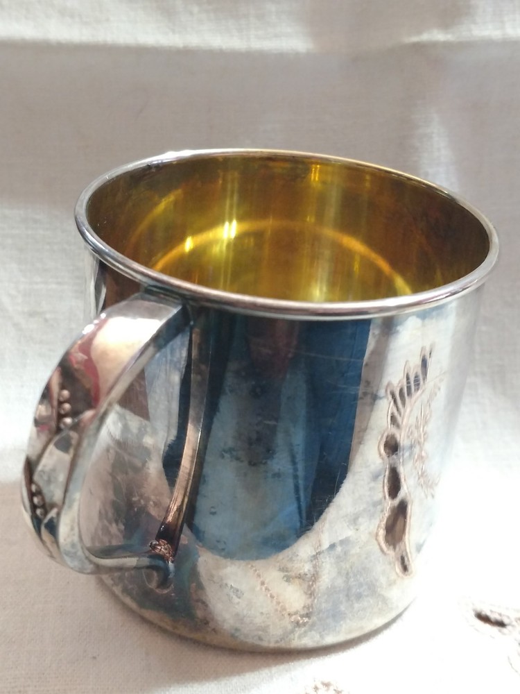 VTG Silverplate on Copper Baby Drinking Cup Community Interior Gold Wash Lily