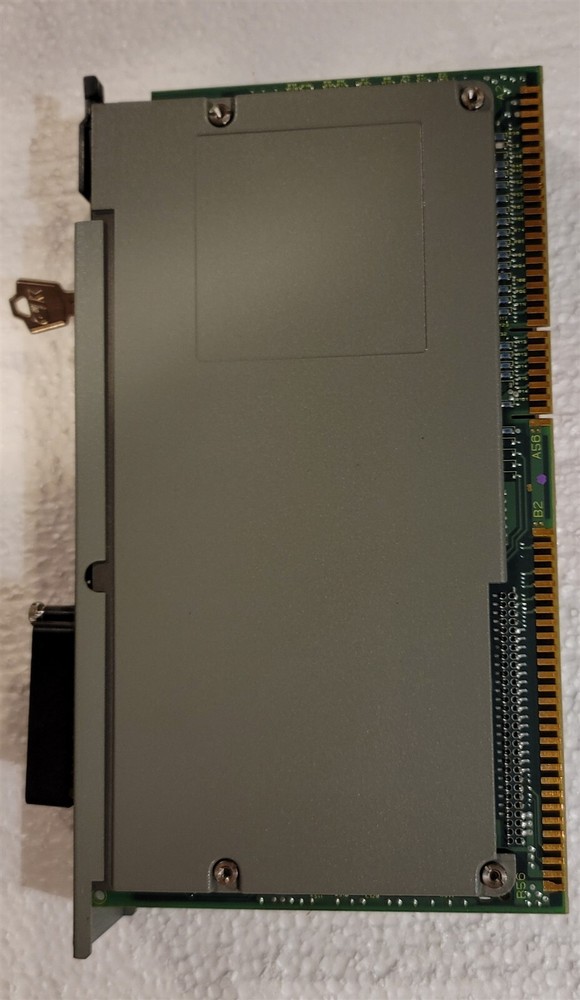 Allen Bradley Programmable Controller 1785-L11B/E