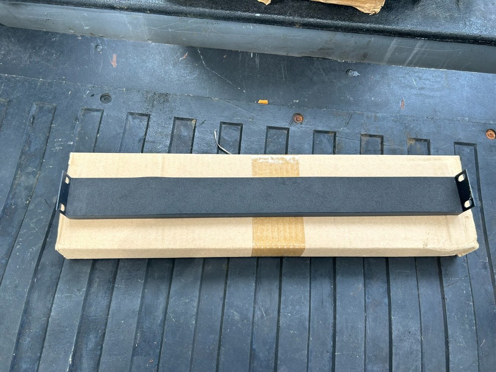 1U 19" Blank Rack Mount Server Panel Filler Spacer