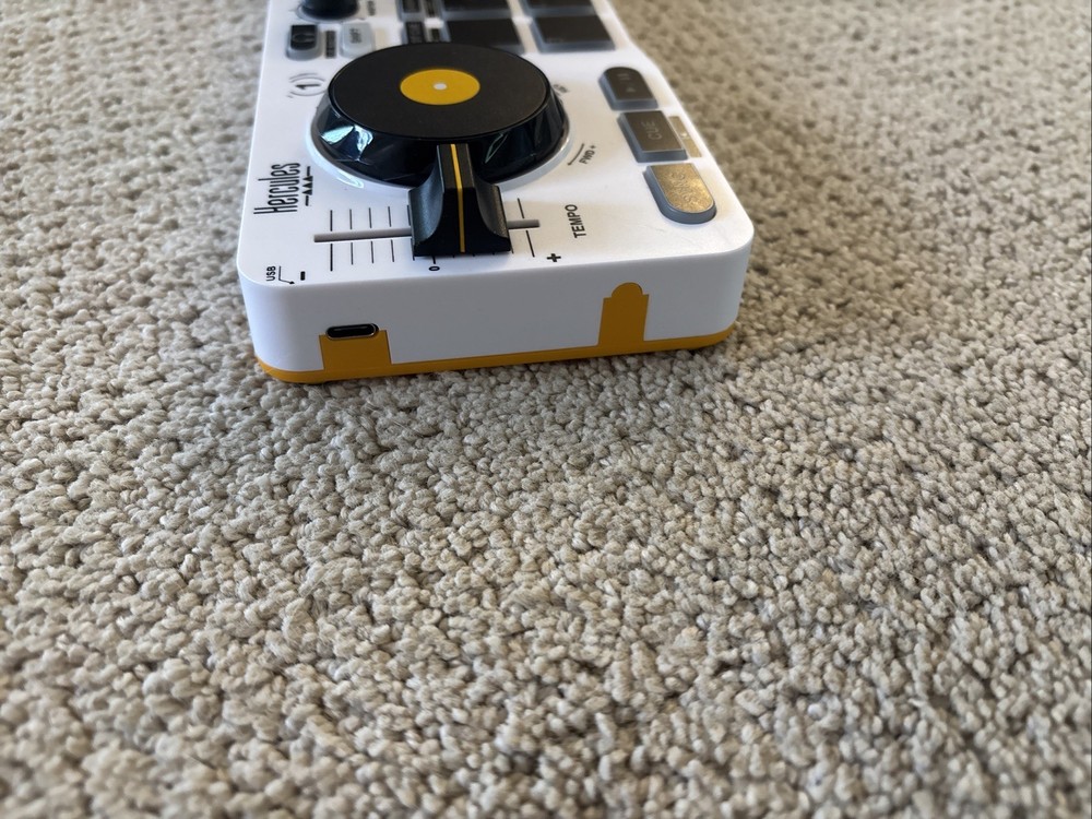 Hercules DJControl Mix DJ Software Controller with Algoriddim Djay App