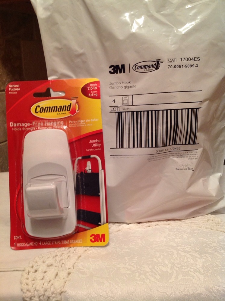 Command Jumbo Plastic Hook with Adhesive Strips, 4-Hooks