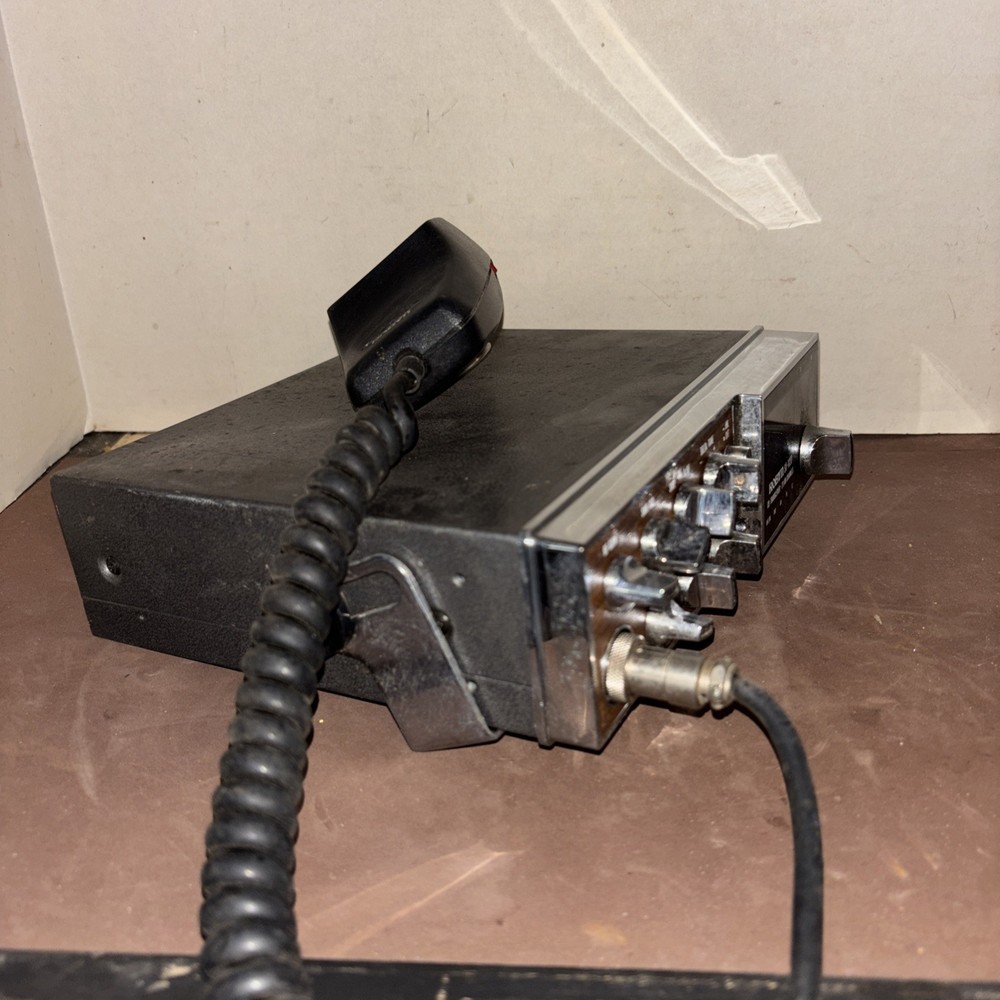1978v Robyn SX-102D CB Transceiver UNTESTED