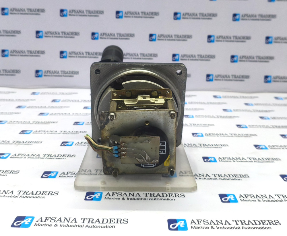 W. GESSMANN K2-N6-01RP-X DOUBLE-HANDLE INDUSTRIAL CONTROLLER
