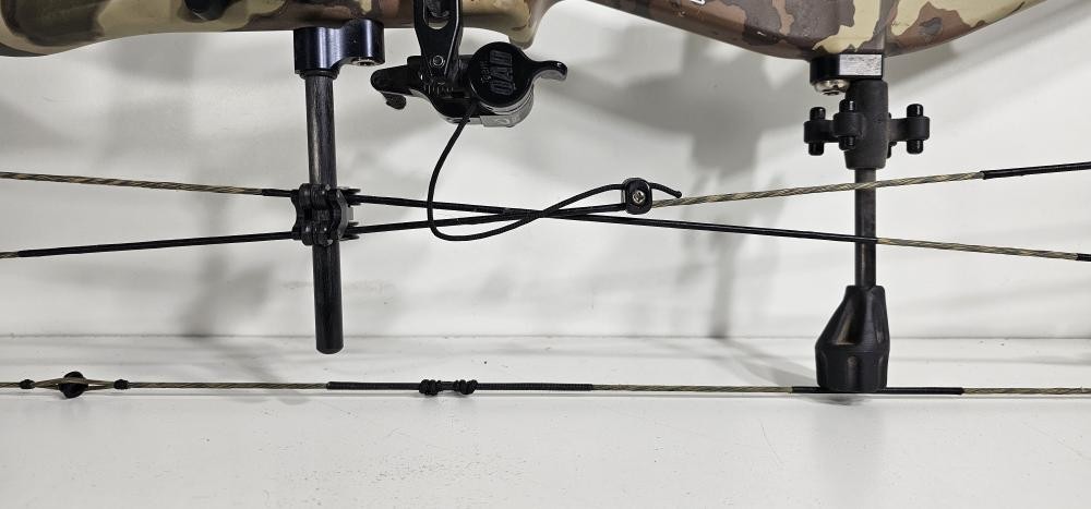 PSE compound bow (P25019672)