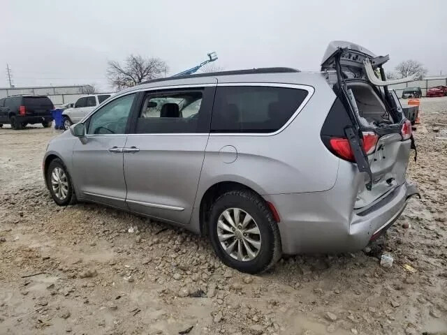 2017-2020 Chrysler Pacifica Driver Left Sun Visor Illuminated Gray