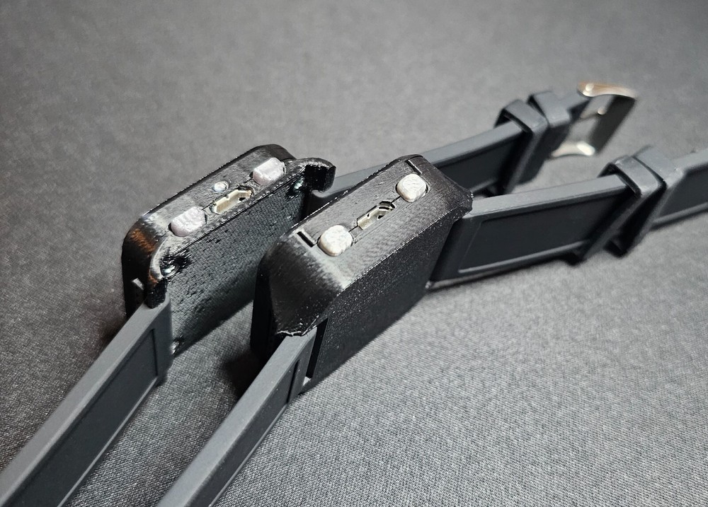 Oscilloscope Watch, Smartwatch, Logic Analyzer, Waveform Generator, Sniffer, FFT